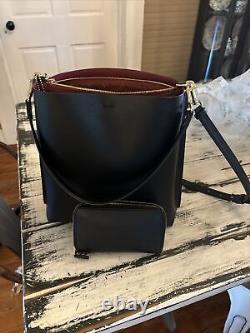 Coach Mollie bucket bag large leather NWOT And Matching Wallet