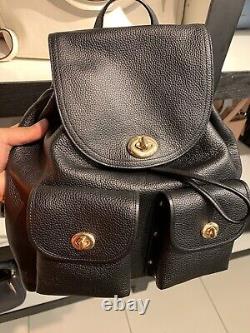 Coach Turnlock Black Pebble Leather Rucksack Backpack Bag 37582