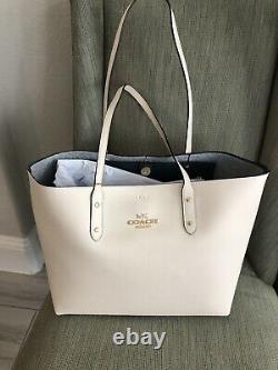 Coach Women's Handbag Classic Town Tote Chalk Cream New with tags Large Pristine