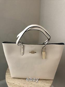 Coach Women's Handbag Classic Town Tote Chalk Cream New with tags Large Pristine