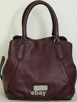 Marc Jacobs New Q Fran Burgundy Cardamom Italian Leather Shoulder Tote Bagnwt