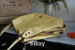 NWT COACH 29800 Edie 31 Scallop Pebble Leather Shoulder Bag in Sunflower $350