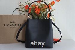 NWT Coach 91122 Large Town Bucket Bag in Double face leather Black Oxblood 1