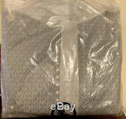 NWT Michael Kors Uptown Astor Large Leather Studded Shoulder Bag Black $448