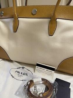 New Prada Satchel/tote/handbag/ Epaulebag/ Toile/ Crème Naturelle Canapa Steele