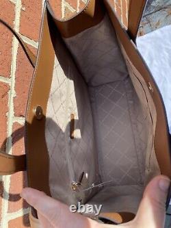 Nouveau sac fourre-tout Michael Kors Kenly en cuir marron MK Signature Luggage de grande taille