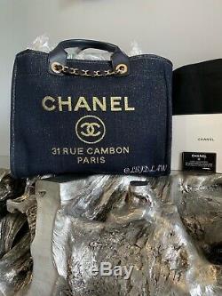 Nwt Chanel Bleu Marine Denim Deauville Fourre-tout D'or 2019 19a Tps Grande Sac