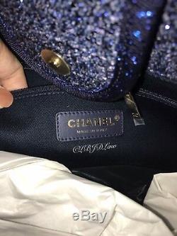 Nwt Chanel Denim Bleu Marine Fourre-tout Deauville Gold Tweed Boucle Gst Grand Shopping
