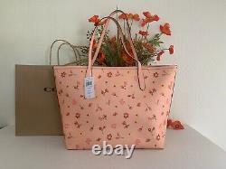 T.n.-o. Coach C8743 City Tote In Signature Canvas & Leather W Mystic Floral Print