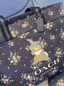 Tn-o Disney X Coach Sac Fourre-tout Avec Bouquet De Roses Imprimer Bambi-thumper Et Étiquette De Coup